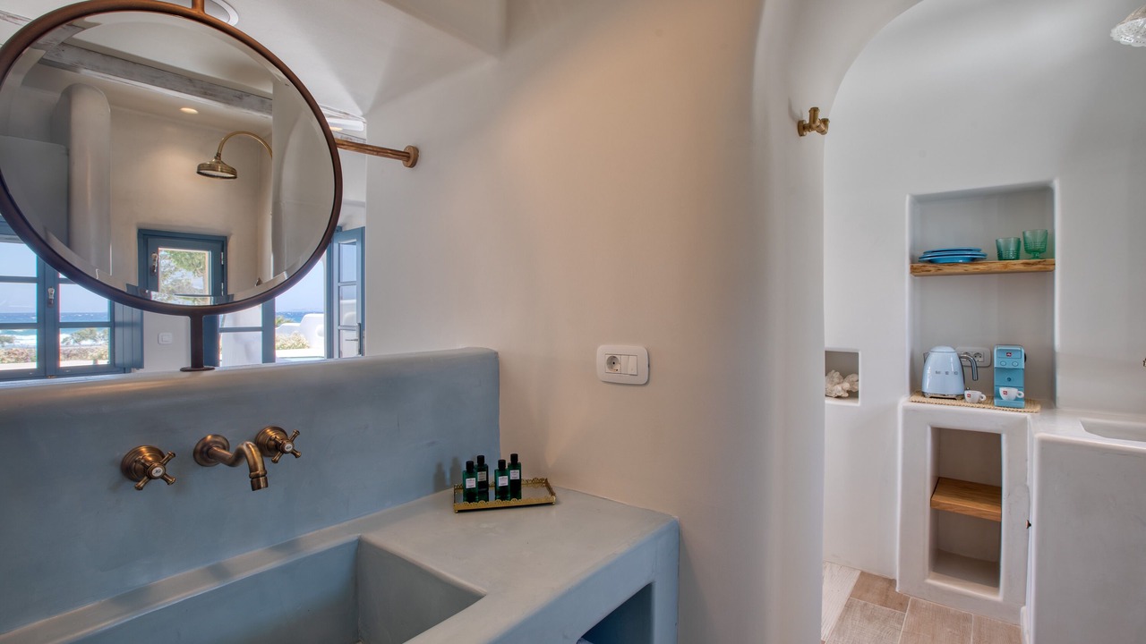 Photo of Bathroom in Lambi