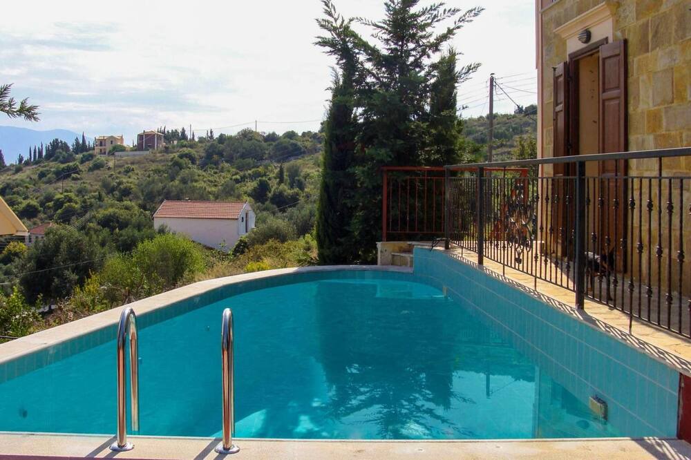 Photo of Outdoor in Katsarata