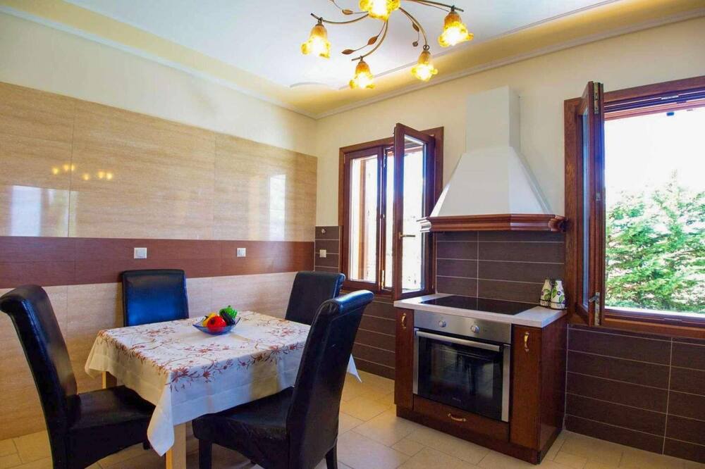 Photo of Kitchen in Katsarata