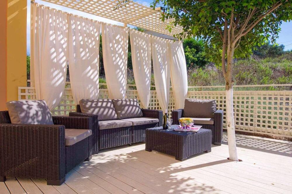Photo of Patio Balcony in Katsarata