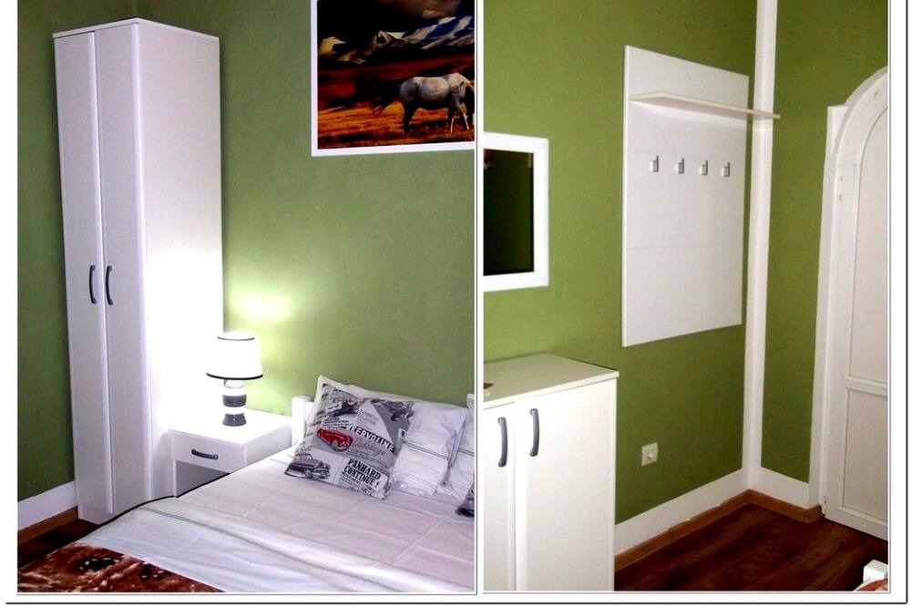 Photo of Bedroom in Risan