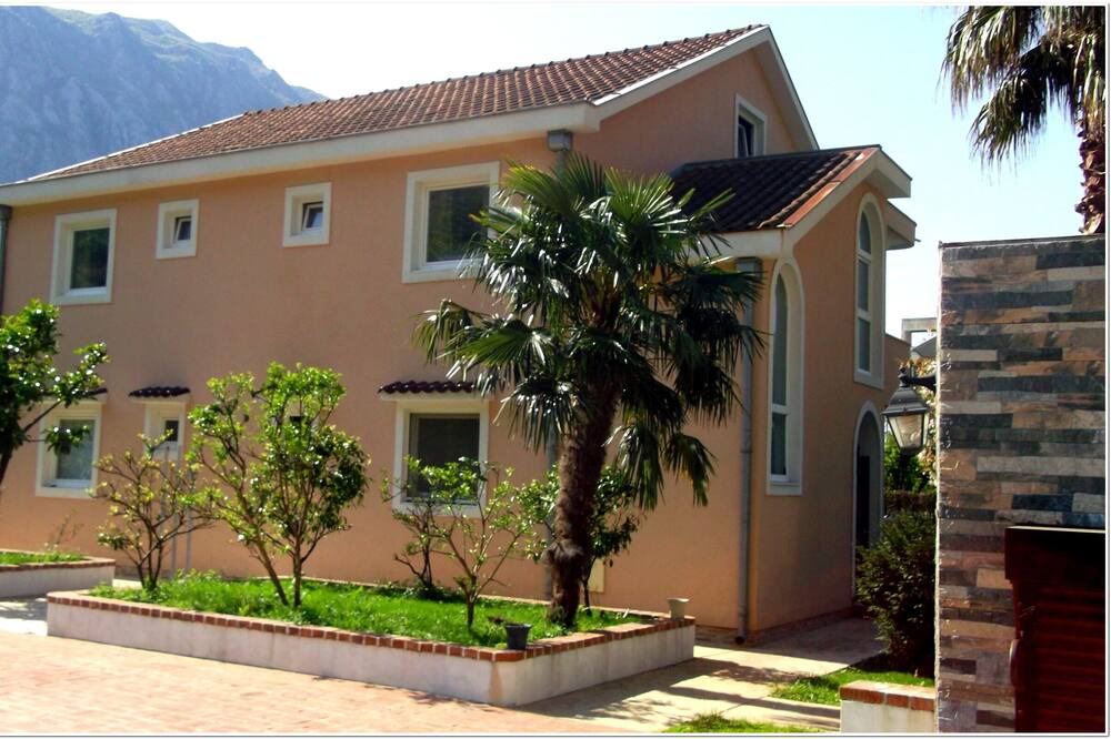 Photo of Outdoor in Risan