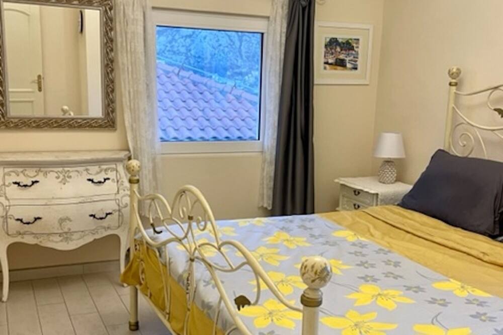 Photo of Bedroom in Prcanj