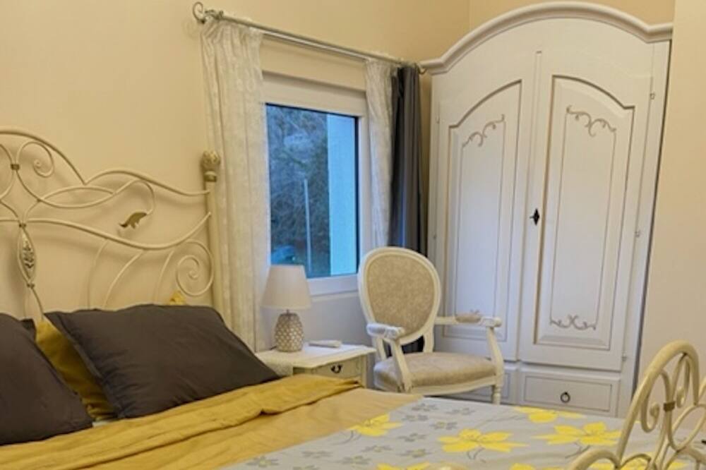 Photo of Bedroom in Prcanj