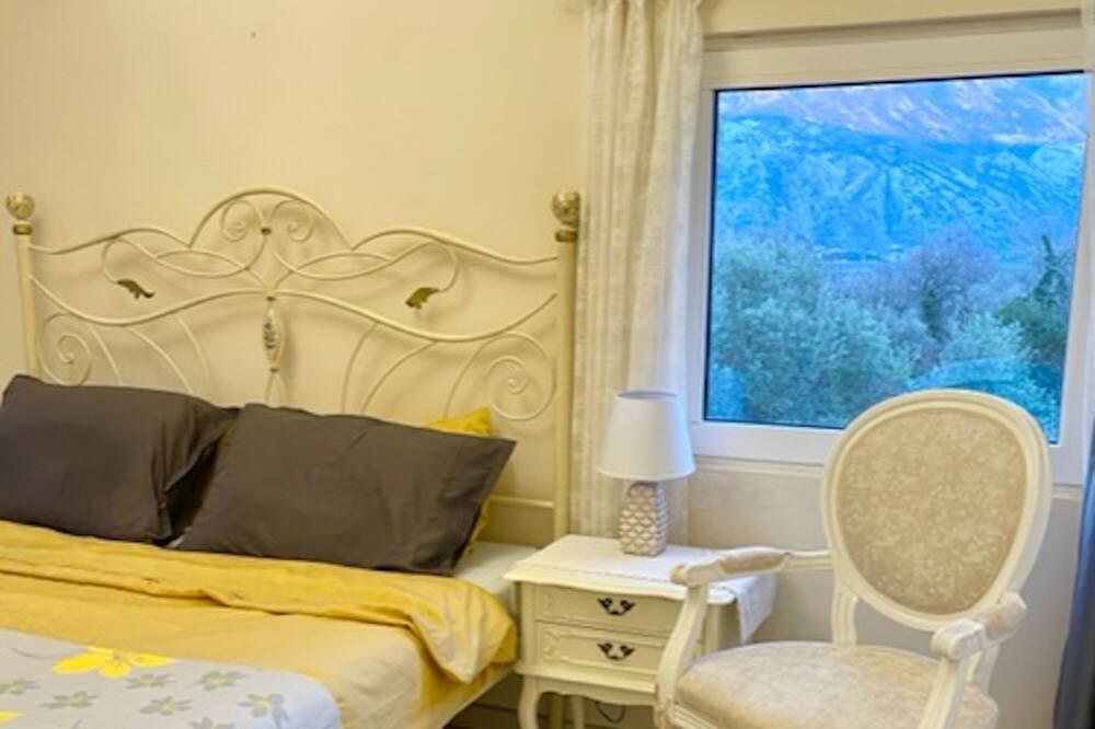 Photo of Bedroom in Prcanj