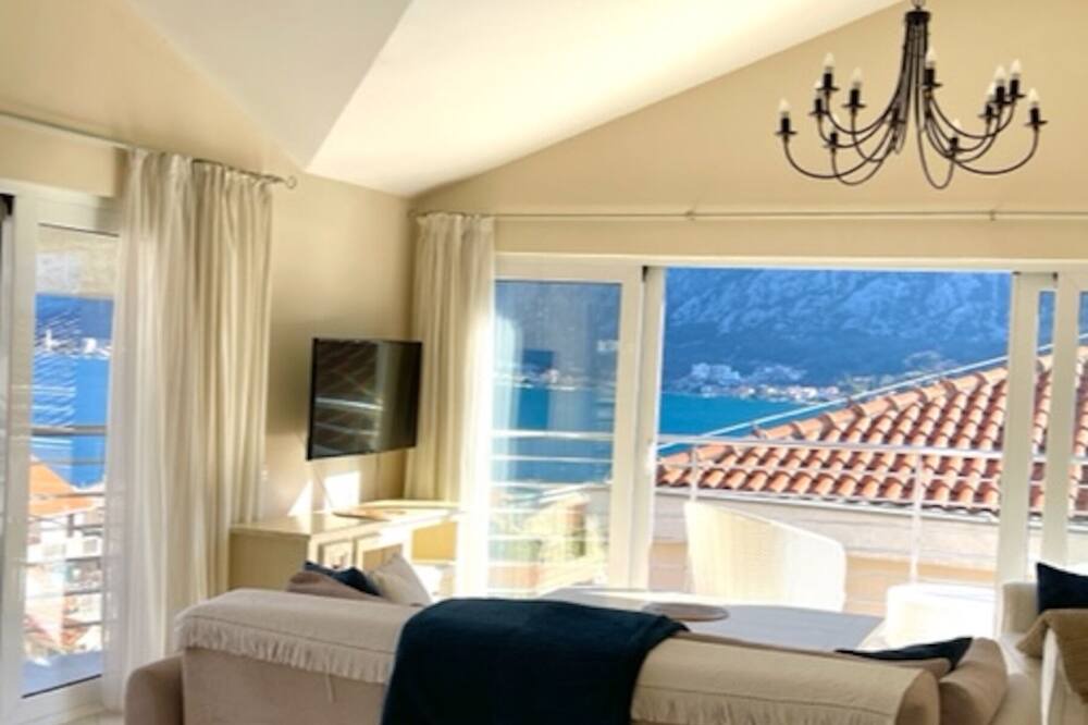 Photo of Bedroom in Prcanj