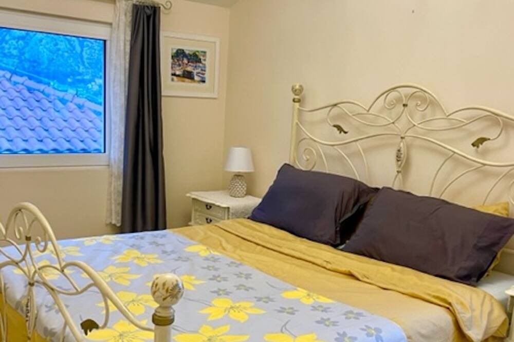 Photo of Bedroom in Prcanj