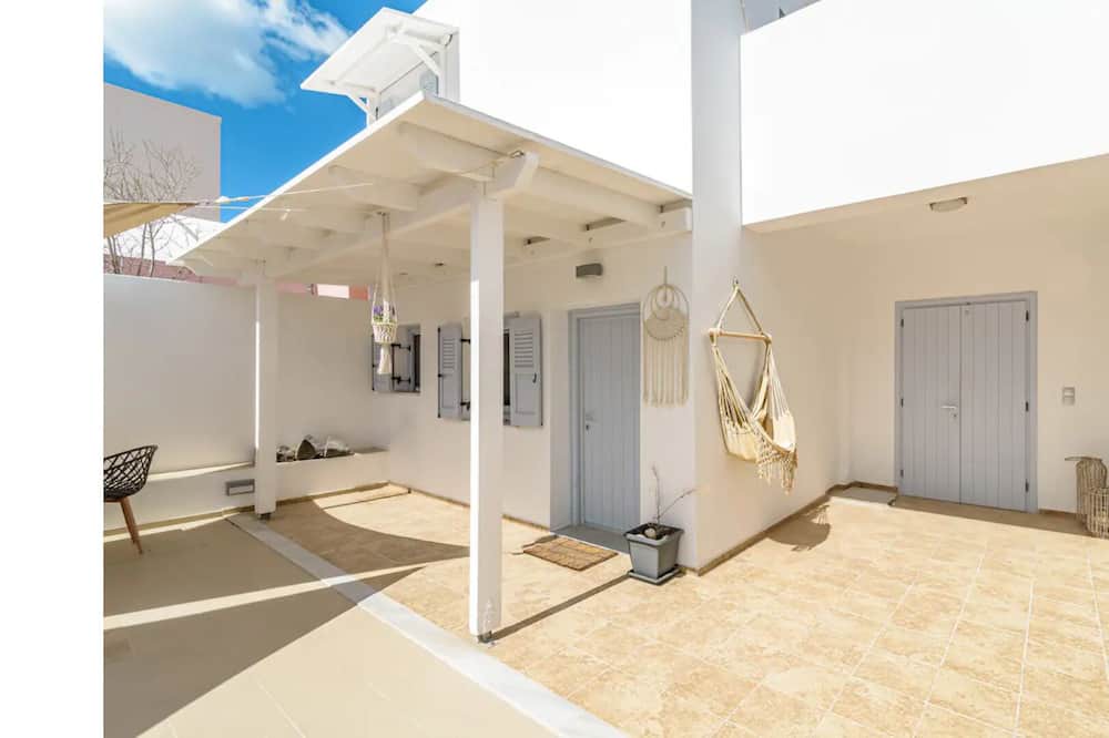 Photo of Bedroom in Karterados