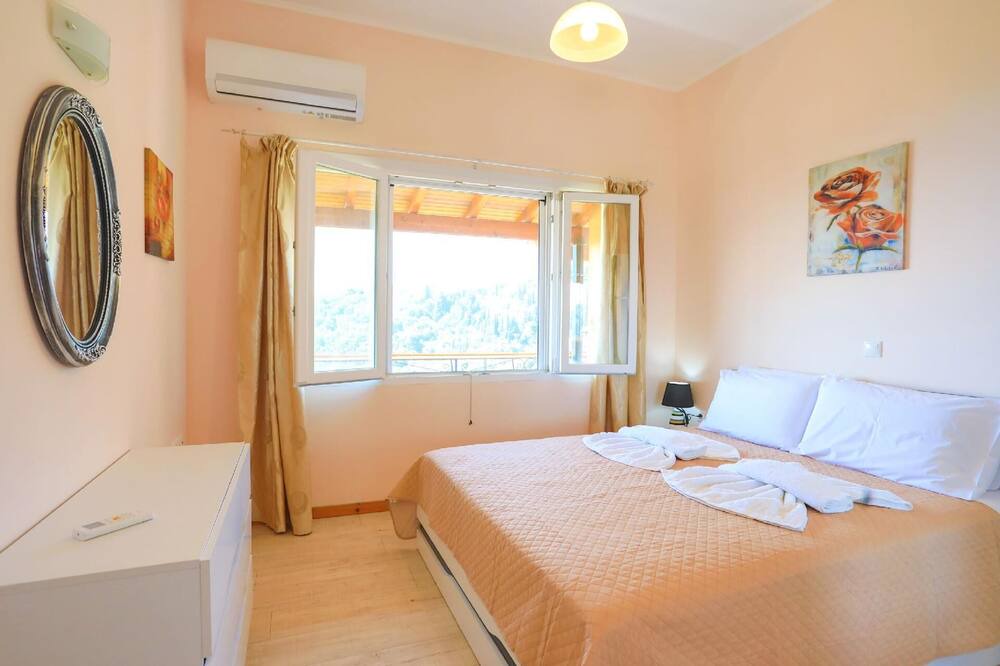 Photo of Bedroom in Gimari