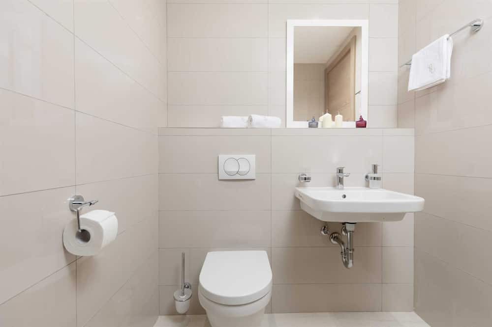 Photo of Bathroom in Seoca