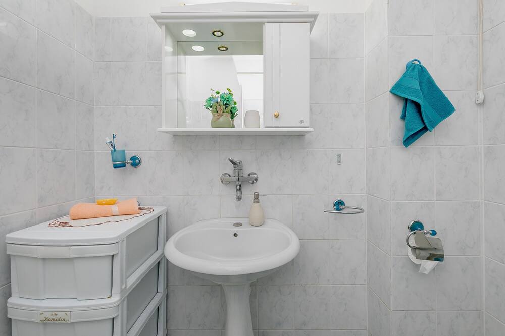 Photo of Bathroom in Topla