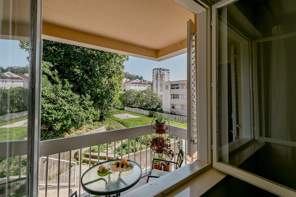 Photo of Patio Balcony in Topla