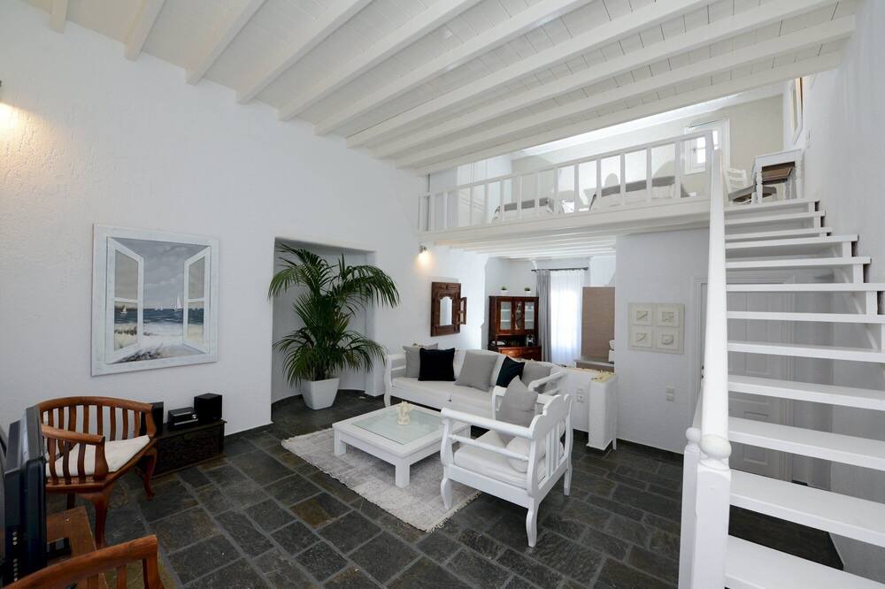 Photo of Livingroom in Kalafatis