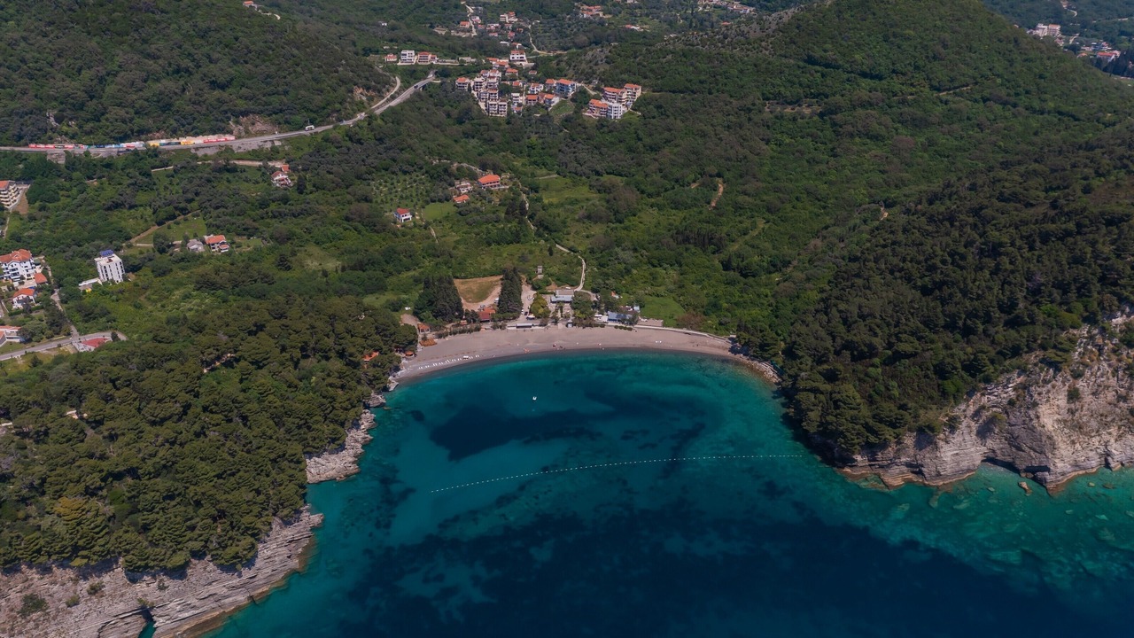 Photo of Others in Petrovac