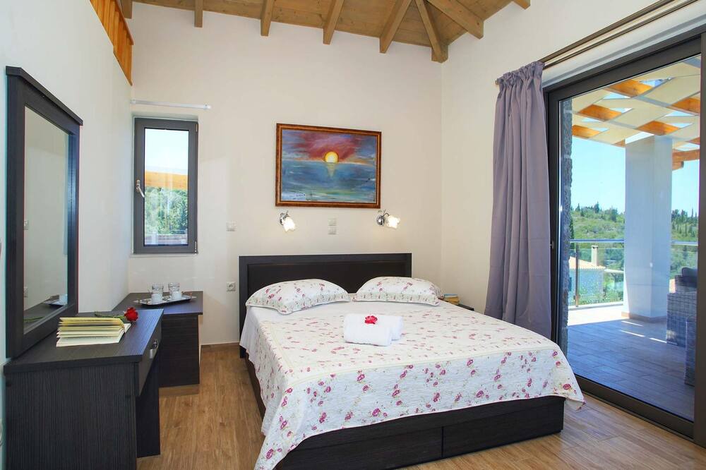 Photo of Bedroom in Kavallos