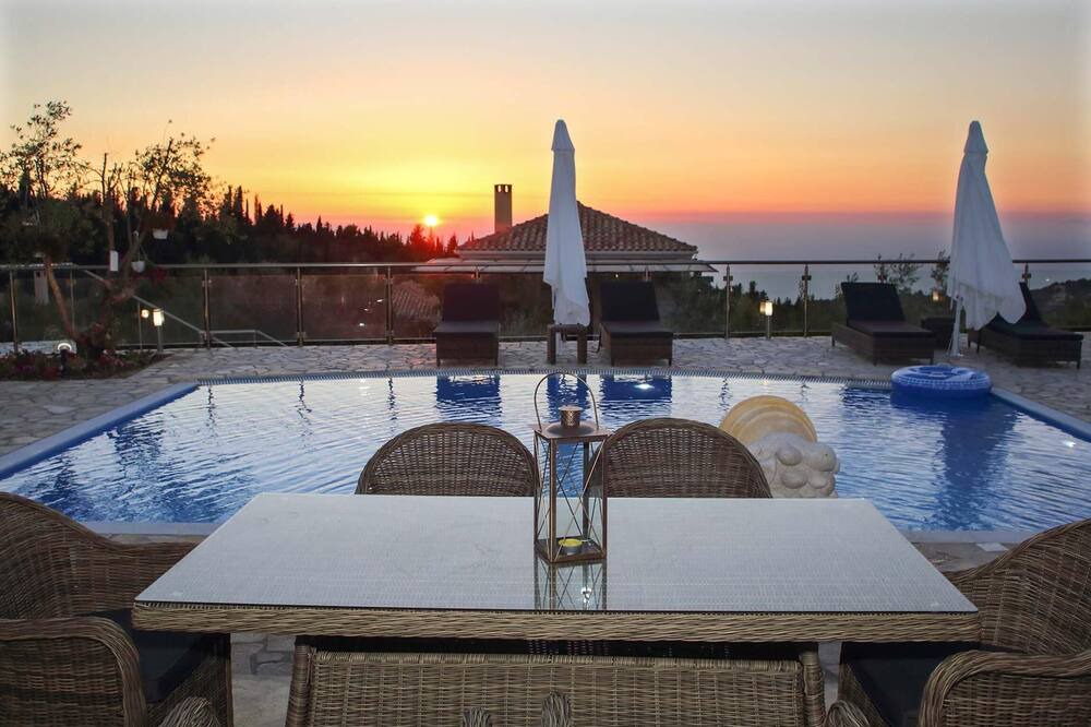 Photo of Outdoor in Kavallos
