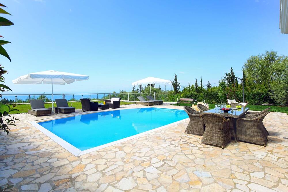 Photo of Outdoor in Kavallos