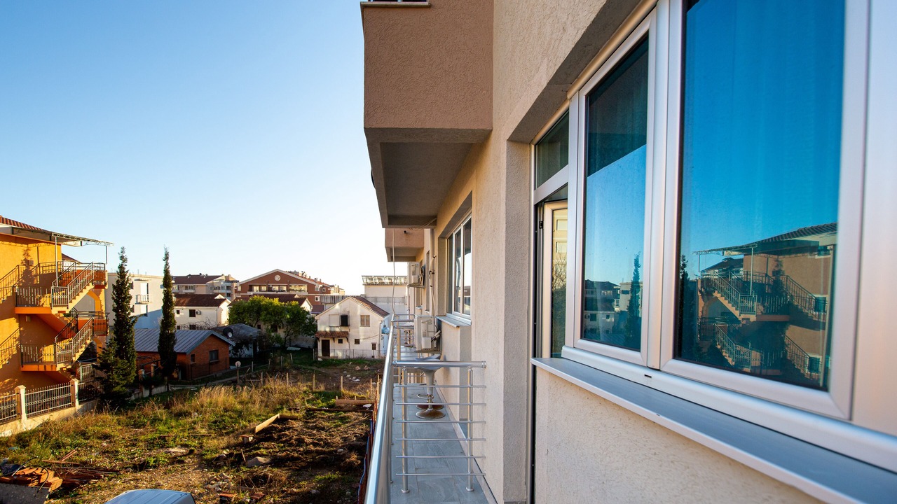 Photo of Patio Balcony in Lazi