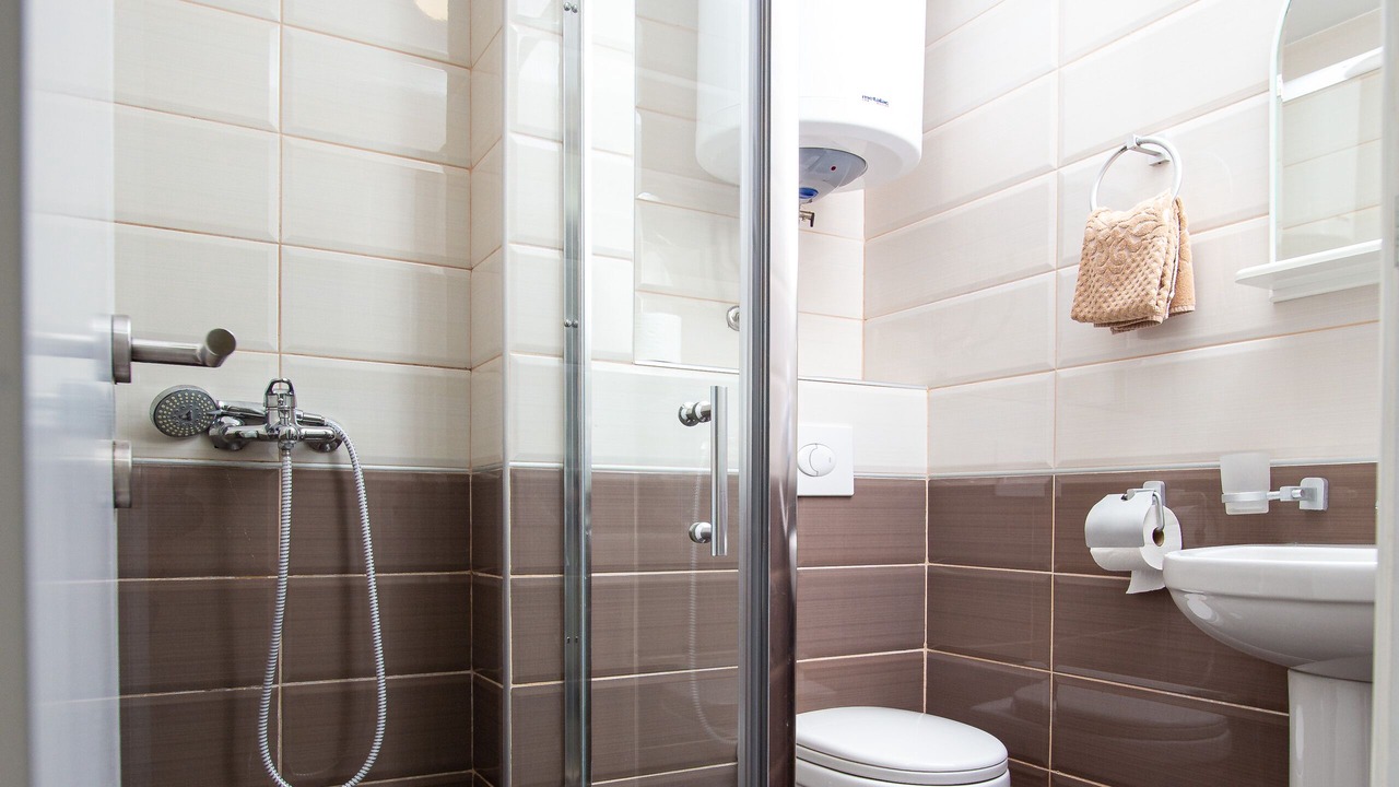 Photo of Bathroom in Lazi