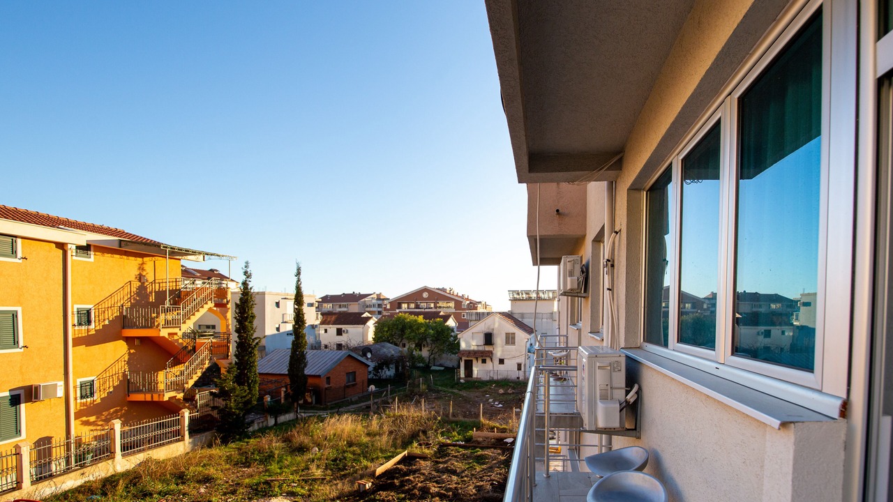 Photo of Patio Balcony in Lazi