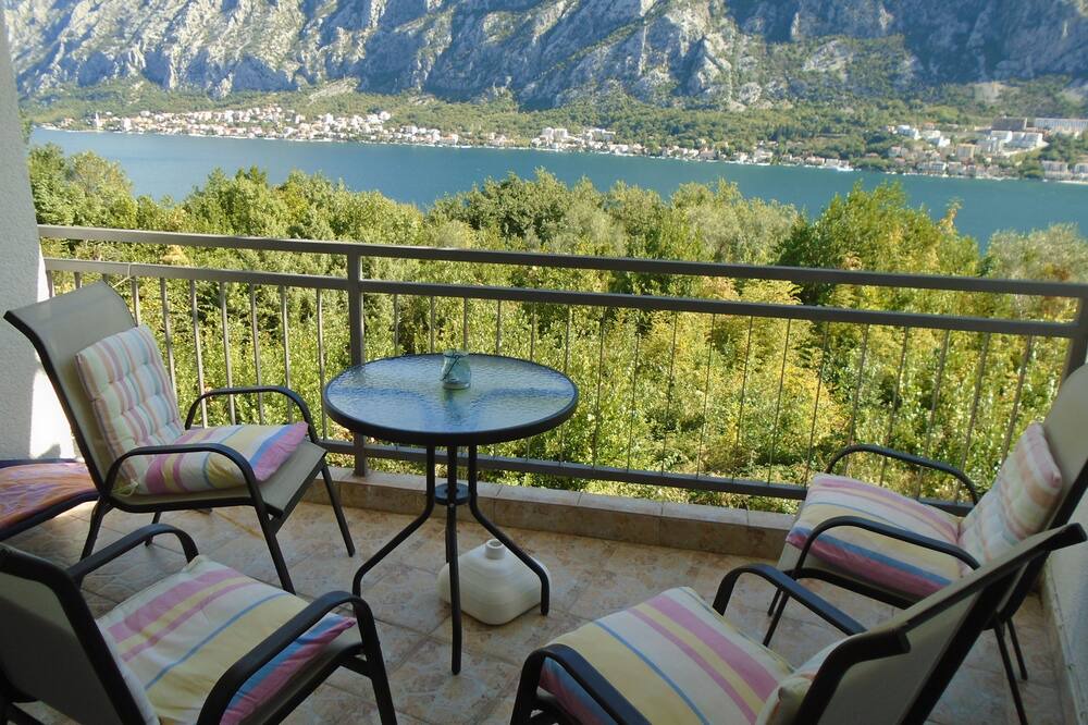 Photo of Patio Balcony in Prcanj