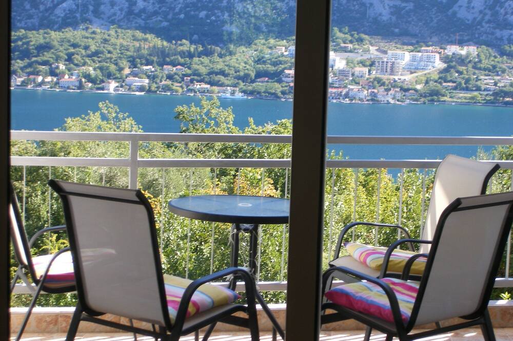 Photo of Patio Balcony in Prcanj