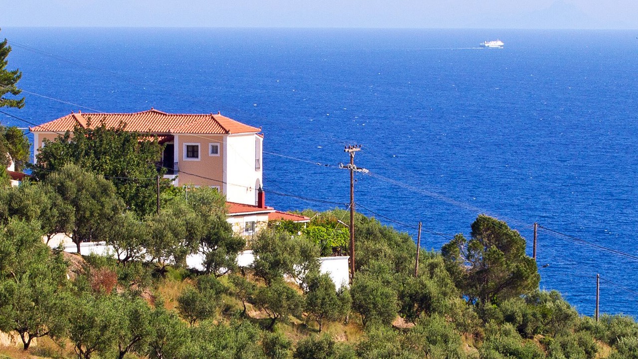 Photo of Outdoor in Xirokastello