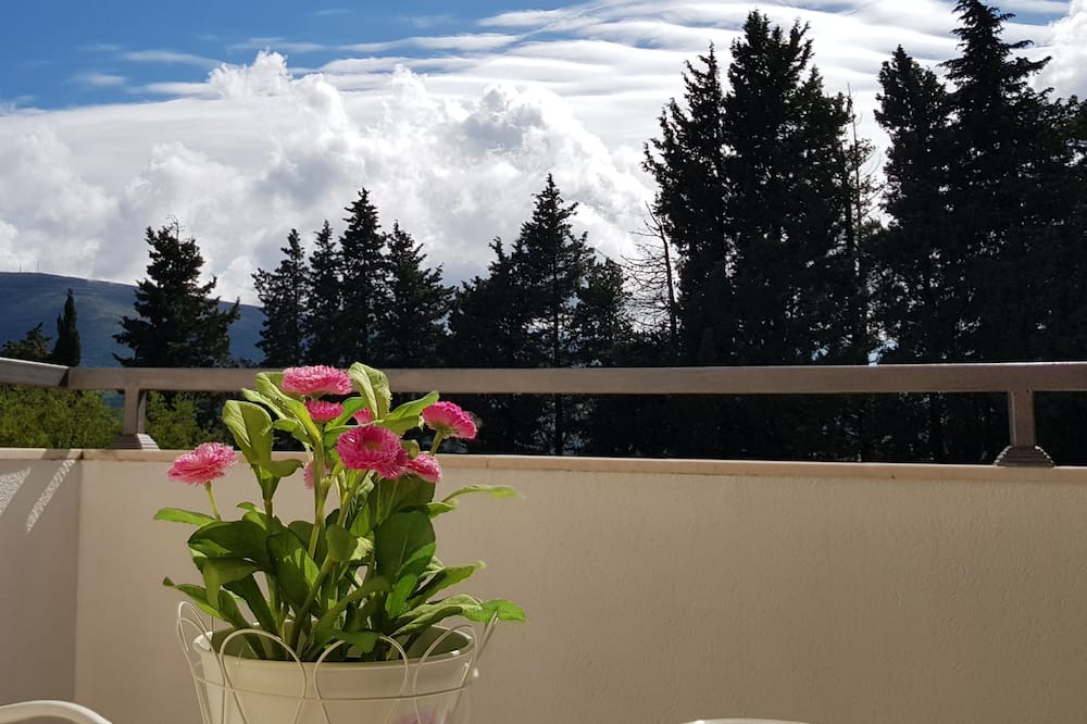 Photo of Patio Balcony in Grahovo