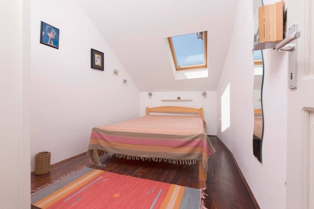 Photo of Bedroom in Perast