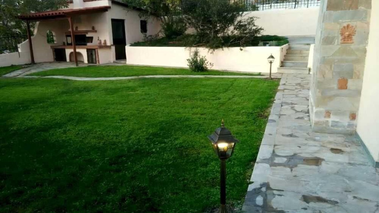 Photo of Outdoor in Anavyssos