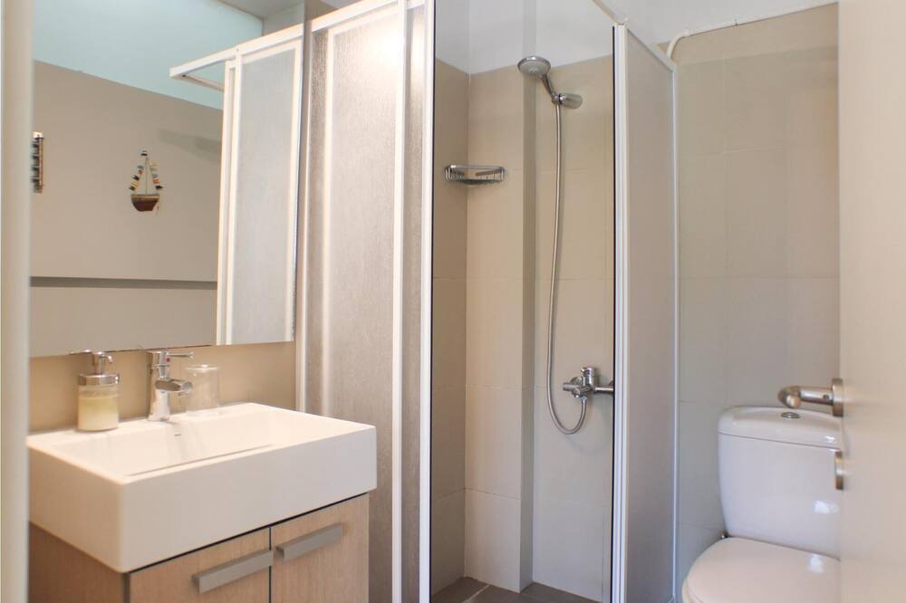 Photo of Bathroom in Kontos
