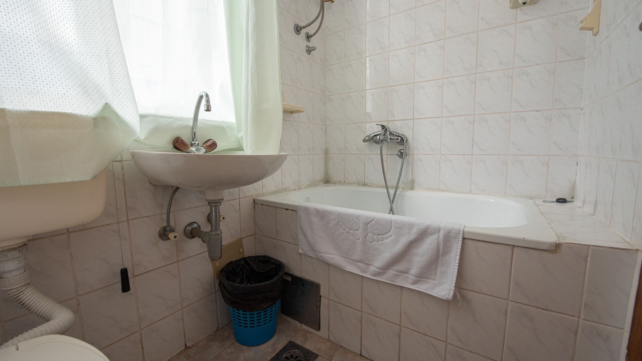 Photo of Bathroom in Muo