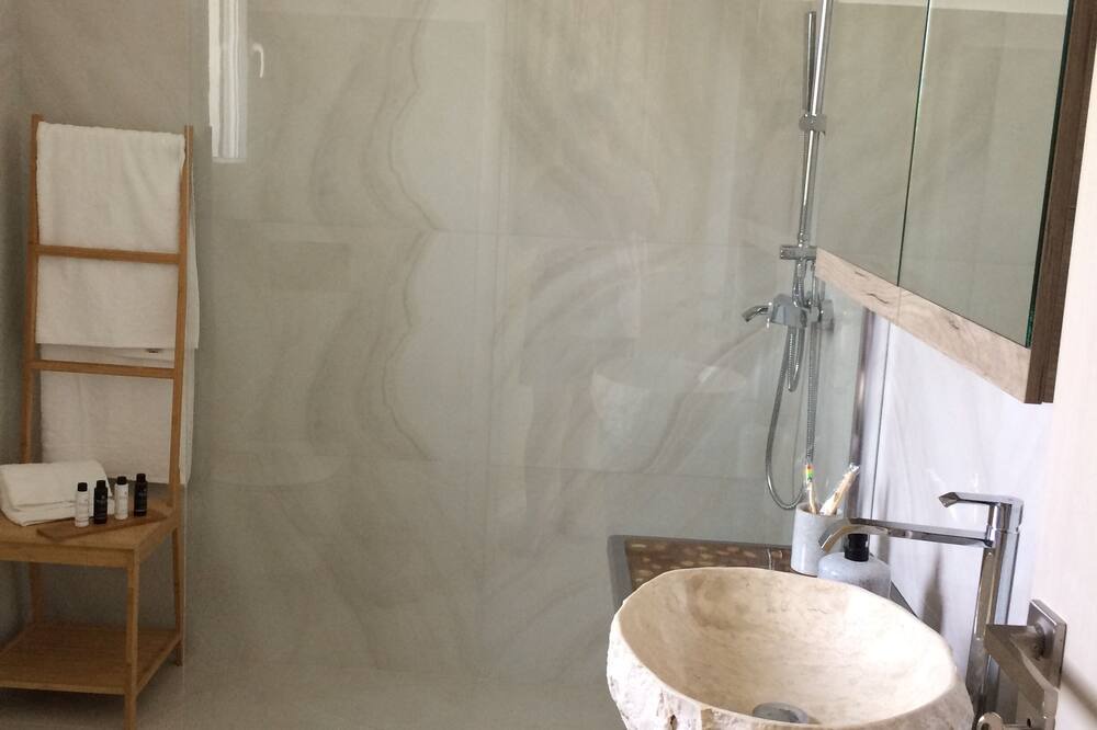 Photo of Bathroom in Vlachopoulatika
