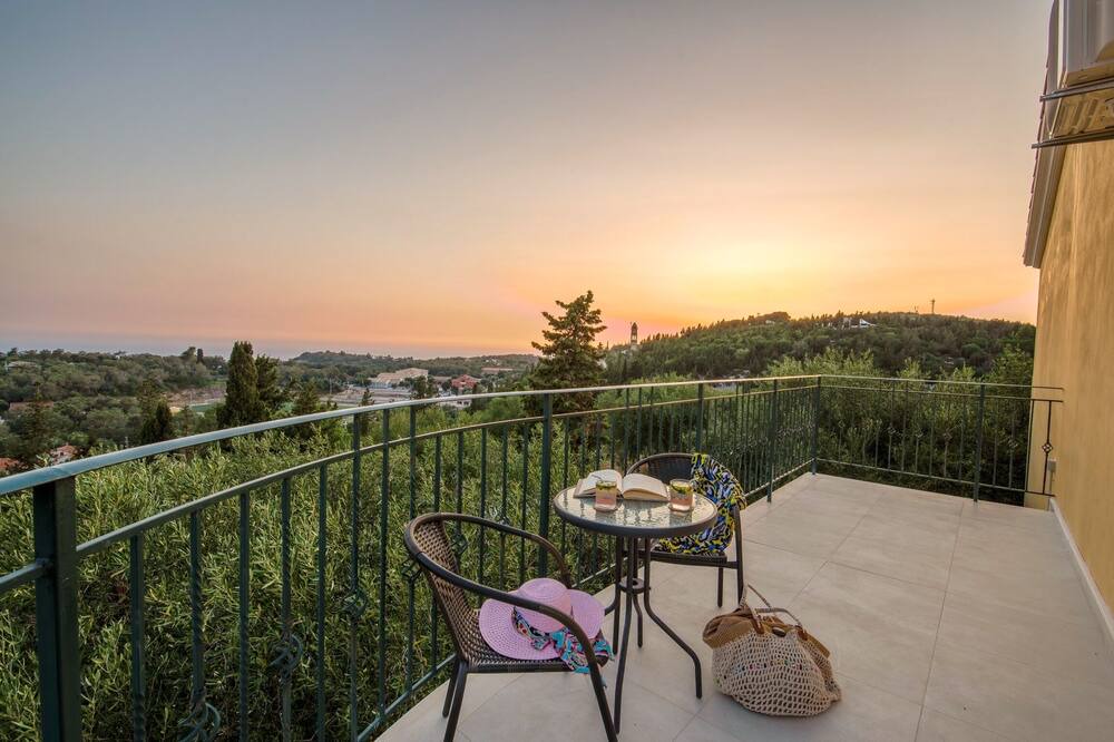 Photo of Patio Balcony in Vlachopoulatika