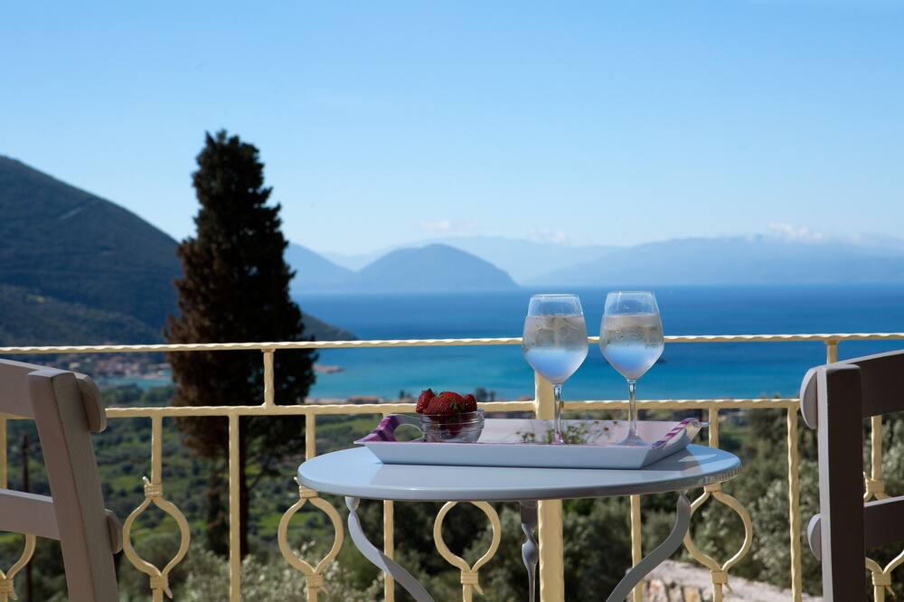Photo of Patio Balcony in Evgiros
