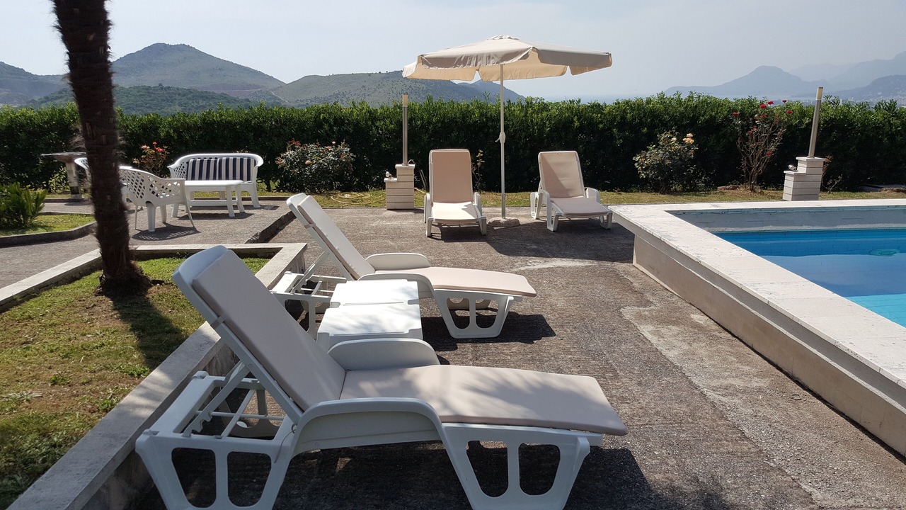 Photo of Outdoor in Bar
