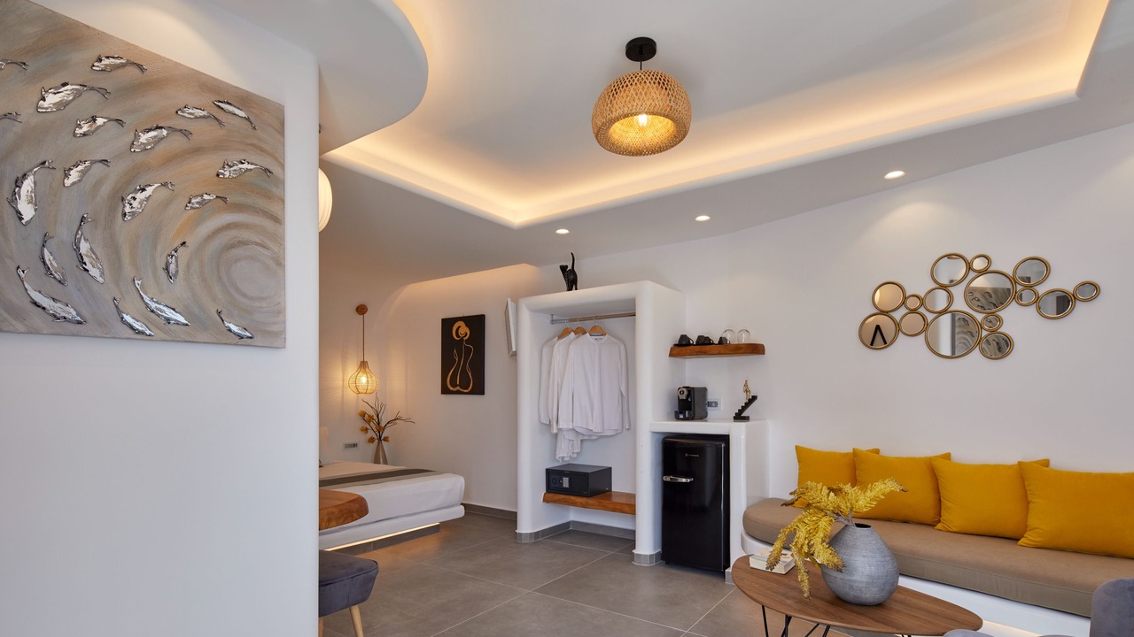 Photo of Bedroom in Oia