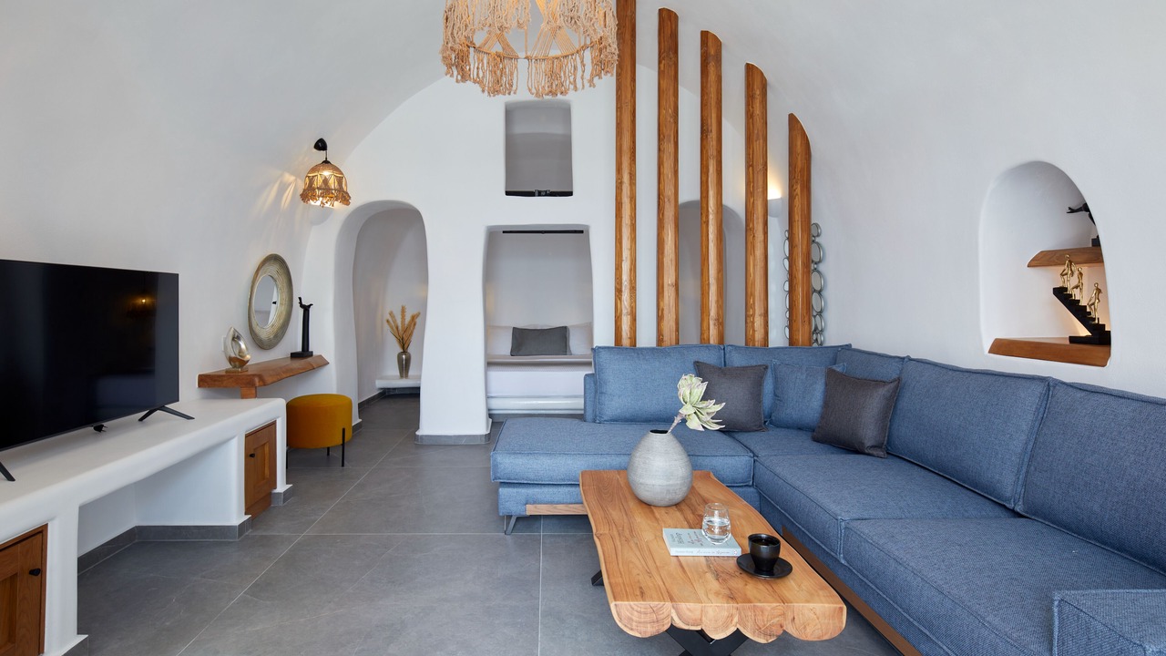 Photo of Bedroom in Oia