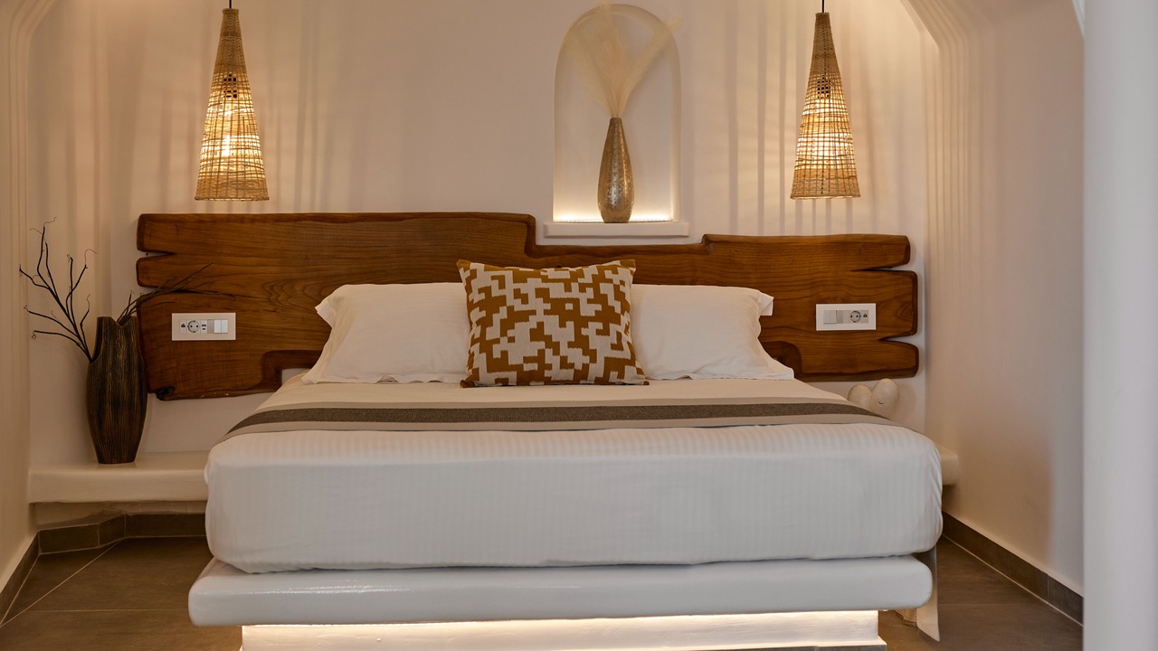Photo of Bedroom in Oia