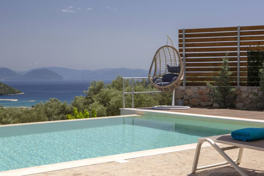 Photo of Outdoor in Evgiros