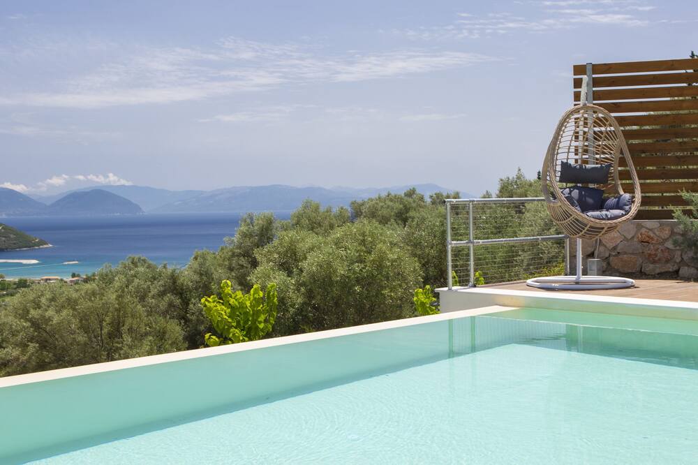 Photo of Outdoor in Evgiros