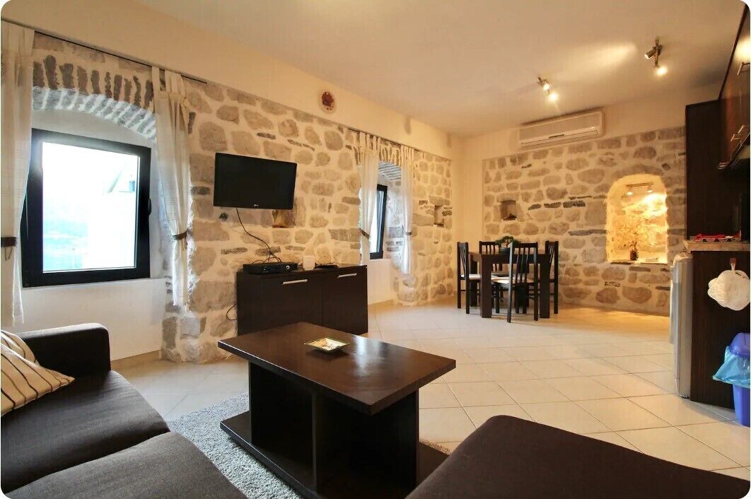 Photo of Livingroom in Dobrota