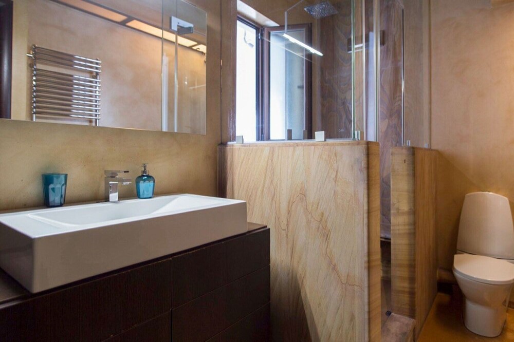 Photo of Bathroom in Kerameikos