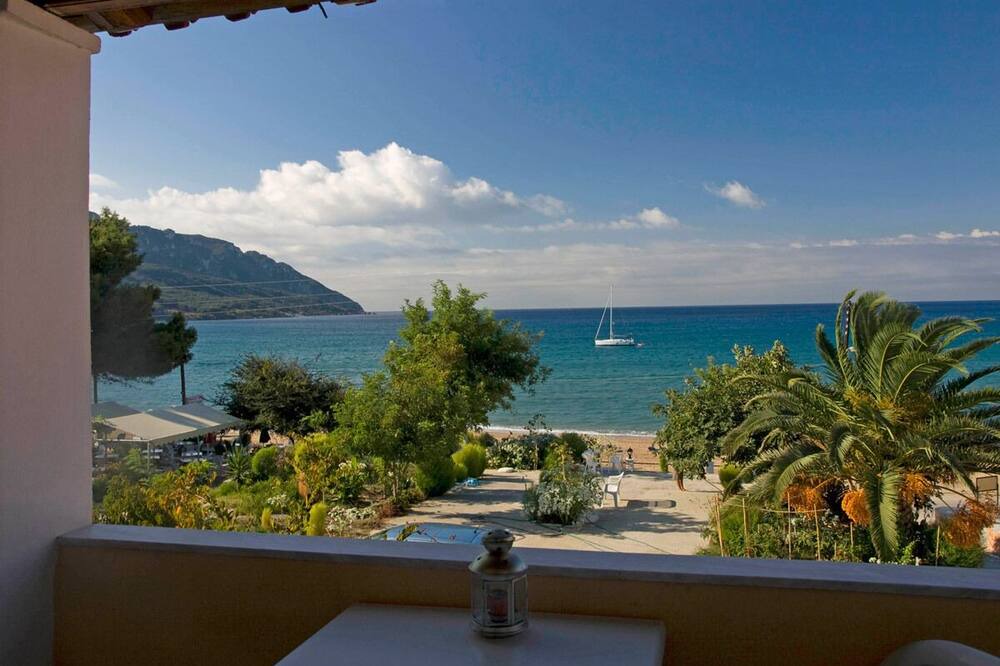 Photo of Patio Balcony in Agios Georgios Pagon