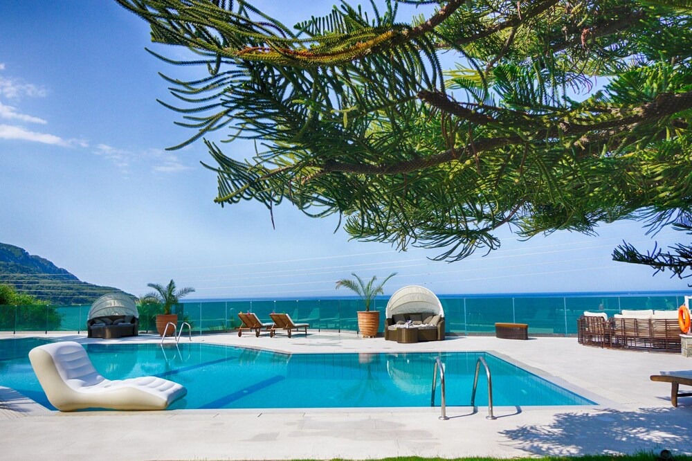 Photo of Outdoor in Agios Georgios Pagon