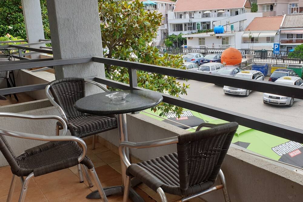 Photo of Patio Balcony in Rana
