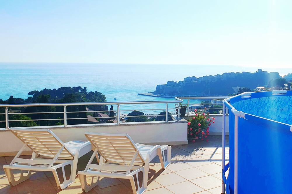 Photo of Patio Balcony in Rana