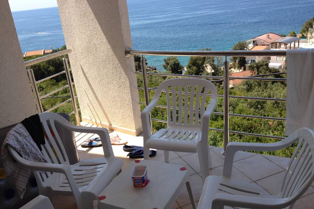 Photo of Patio Balcony in Utjeha