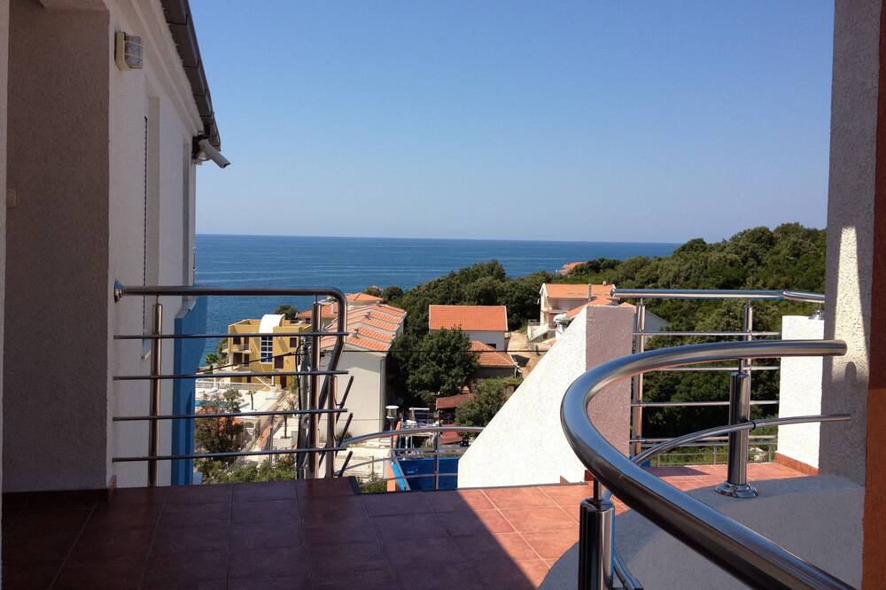 Photo of Patio Balcony in Utjeha