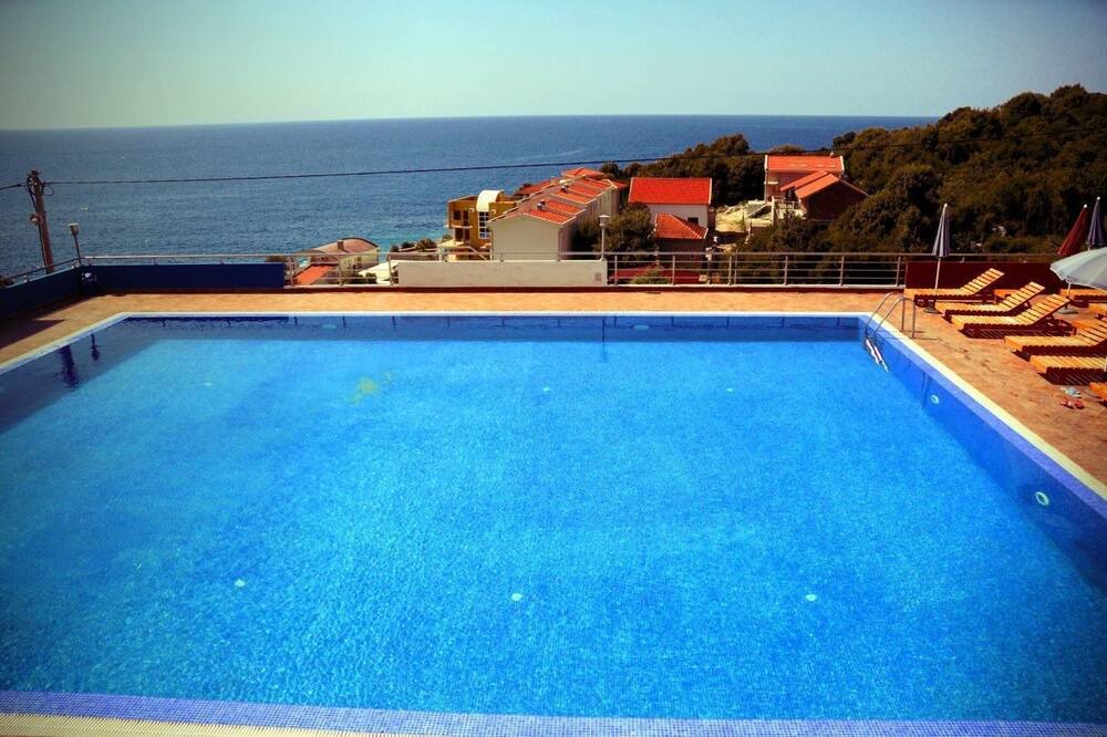 Photo of Outdoor in Utjeha
